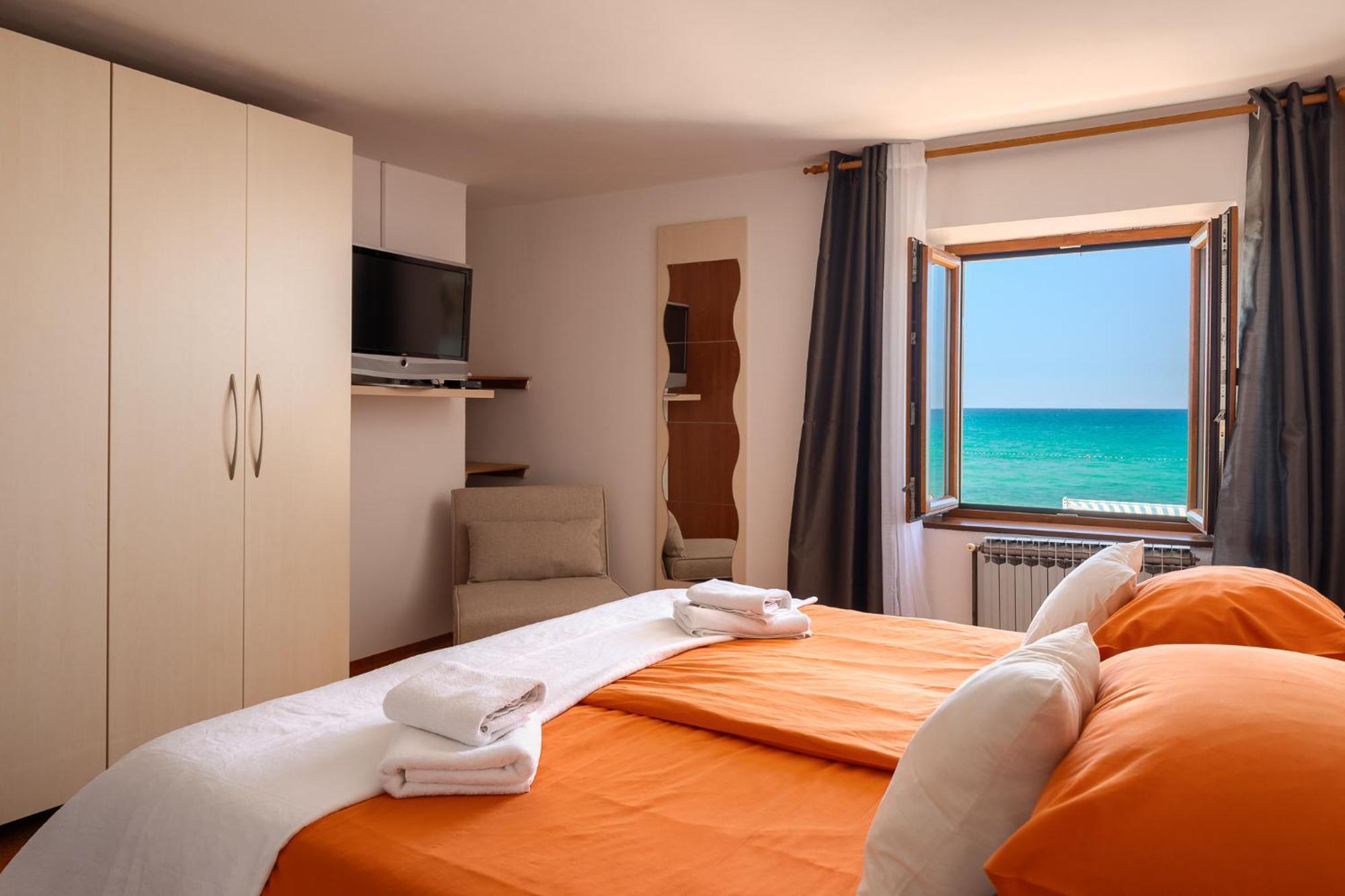 Beach House - Sea Breeze Porec Ngoại thất bức ảnh