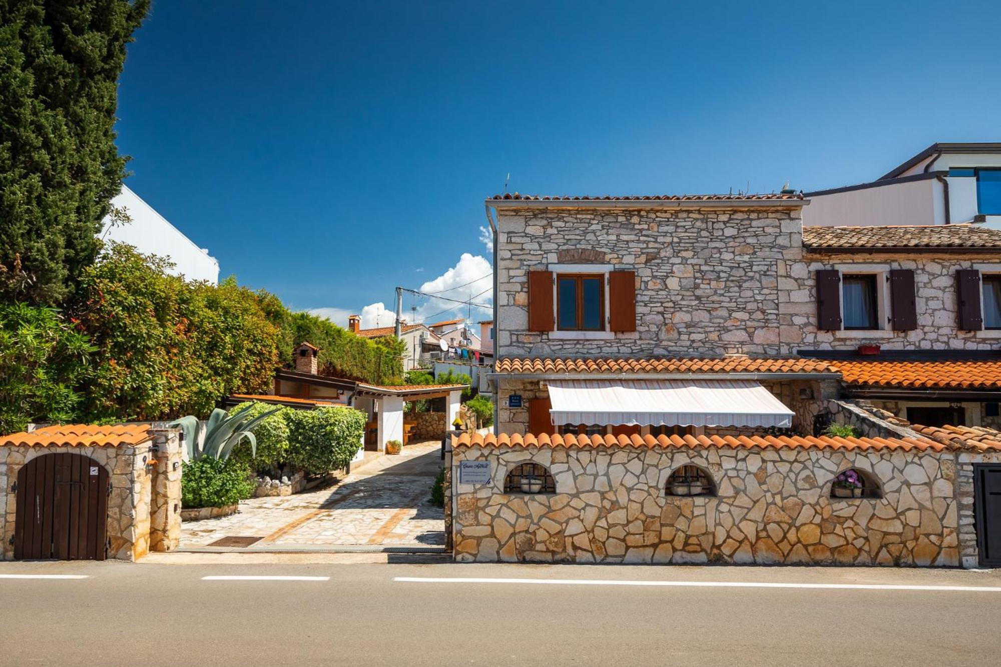 Beach House - Sea Breeze Porec Ngoại thất bức ảnh