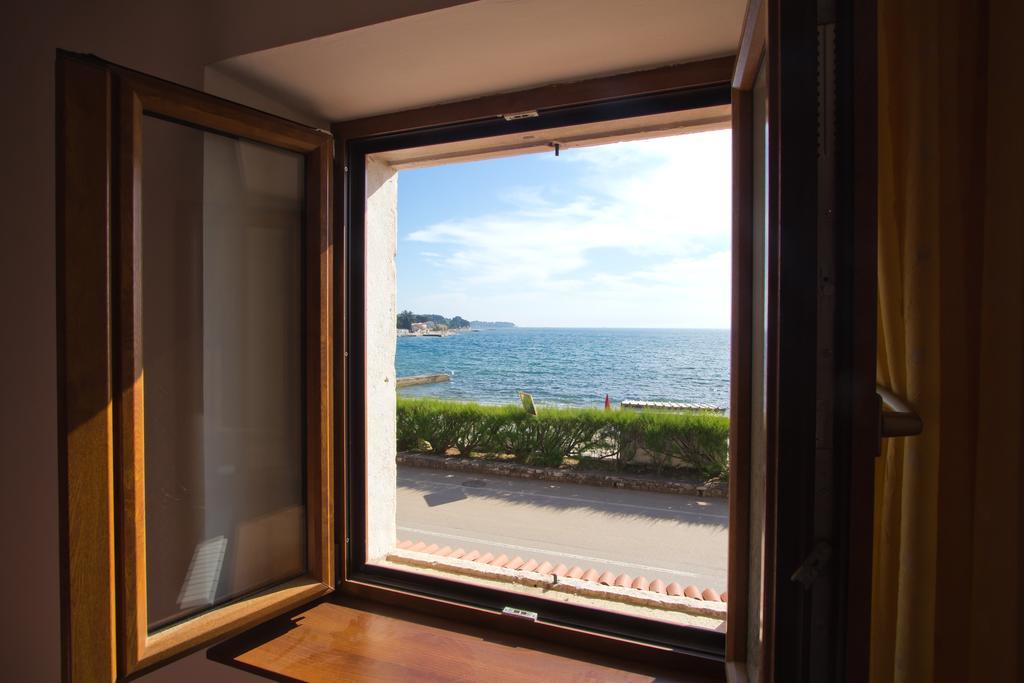 Beach House - Sea Breeze Porec Ngoại thất bức ảnh